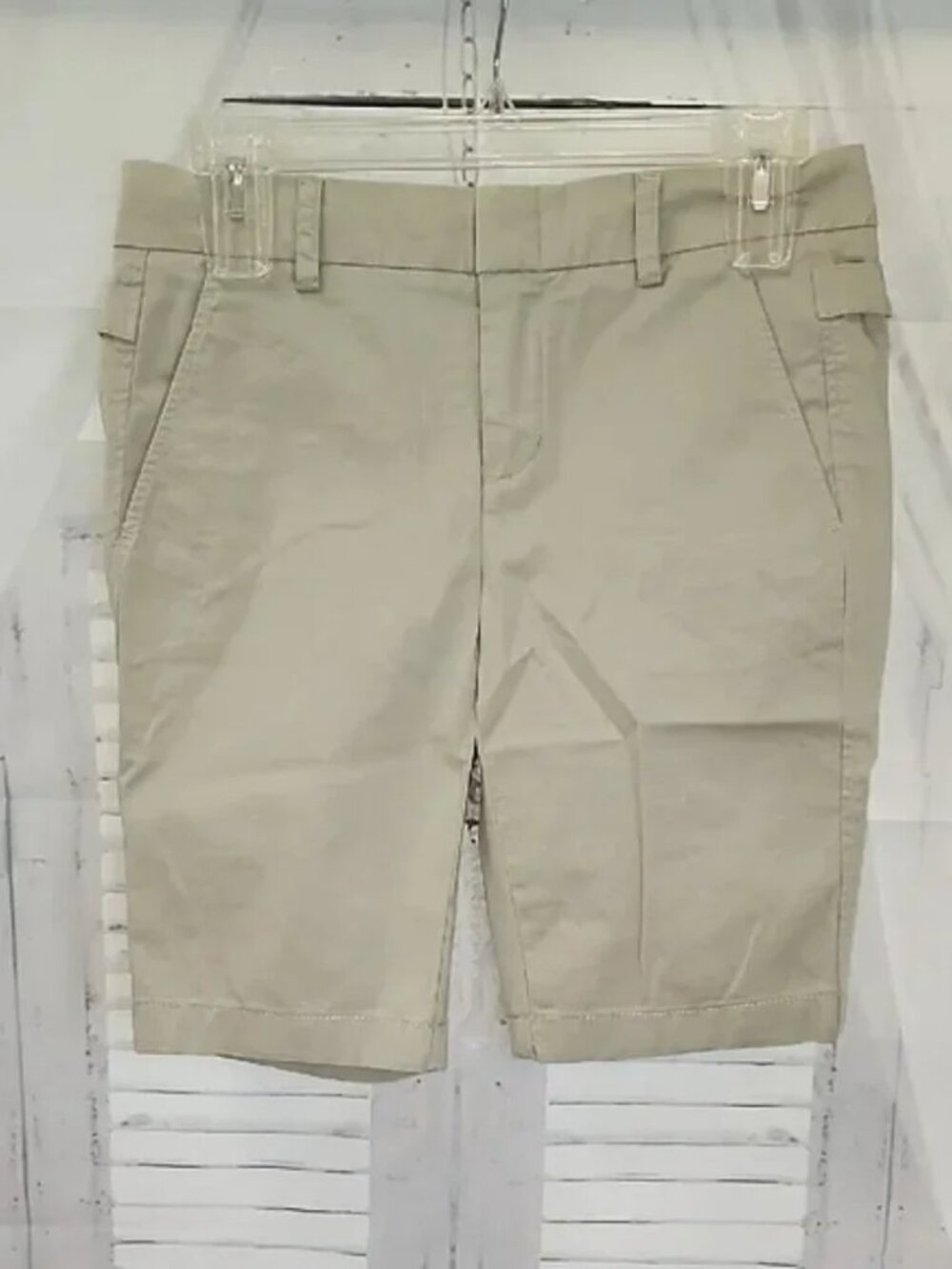 Vince. Tan Shorts
